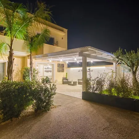 La Rosa Dei Venti Bed & Breakfast 3*