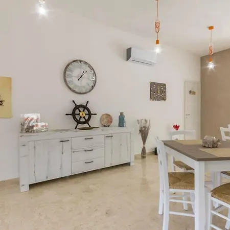 La Rosa Dei Venti - Free Parking, Air Conditioning And Wi-fi 4*