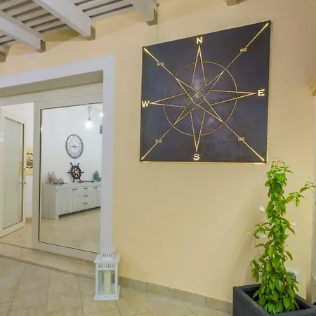 La Rosa Dei Venti - Free Parking, Air Conditioning And Wi-fi Bed & Breakfast 4*