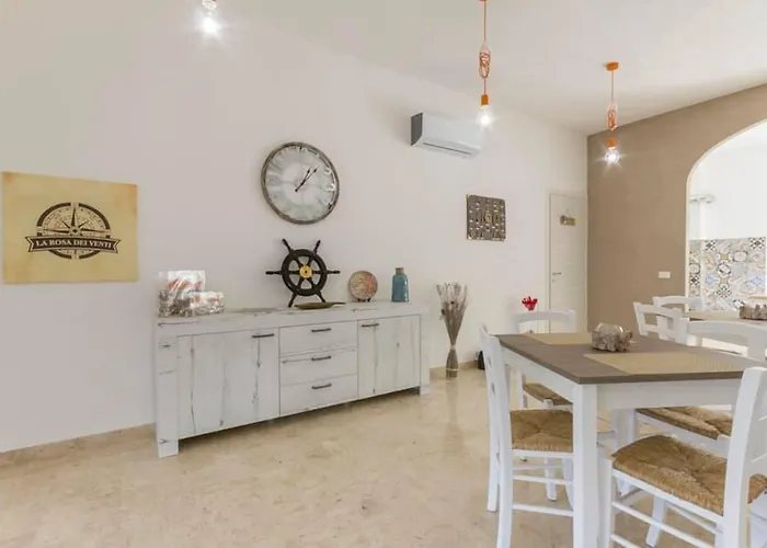 La Rosa Dei Venti - Free Parking, Air Conditioning And Wi-fi 4*